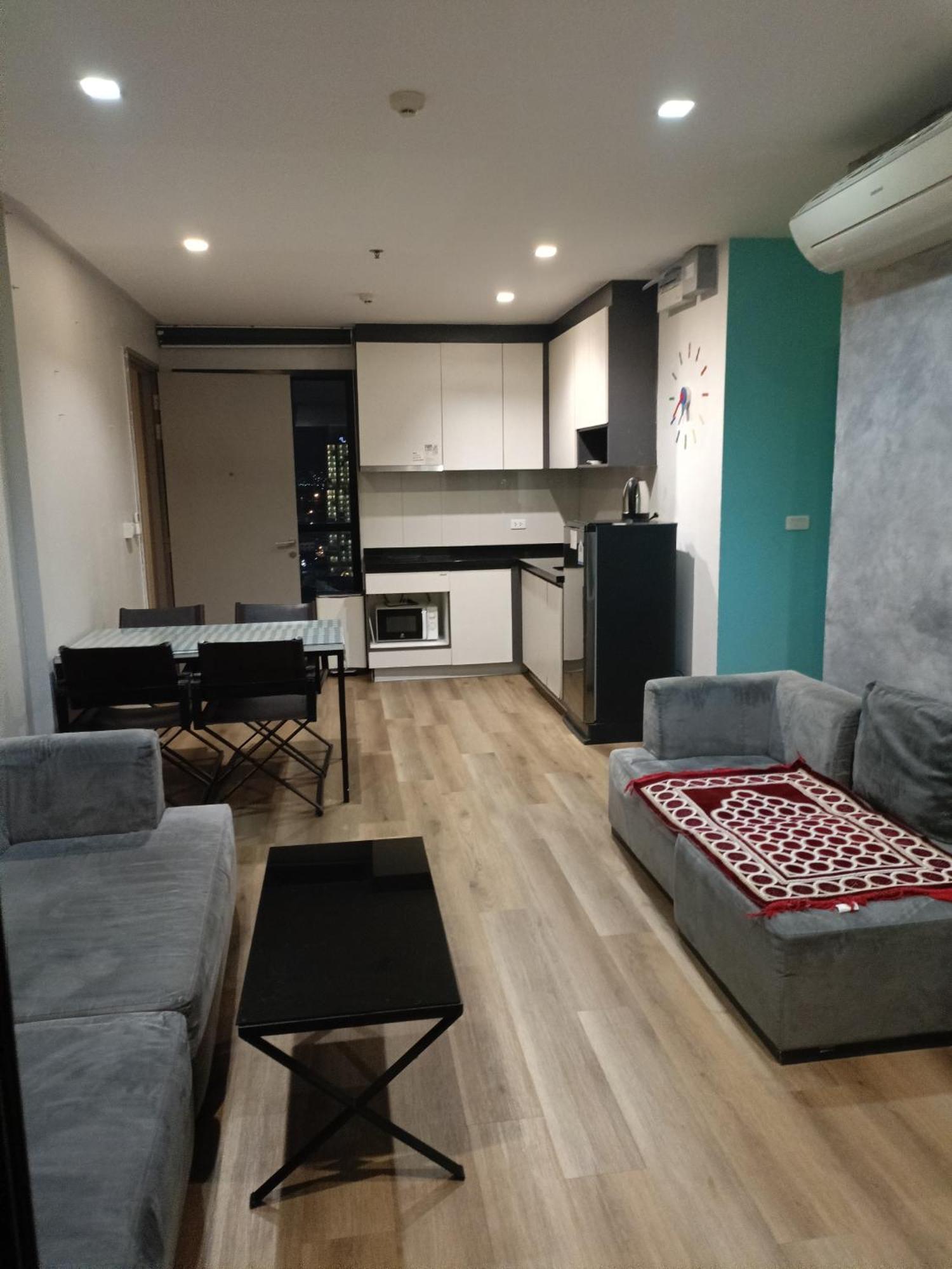 Apartamento The Base Pattaya By Feng Exterior foto