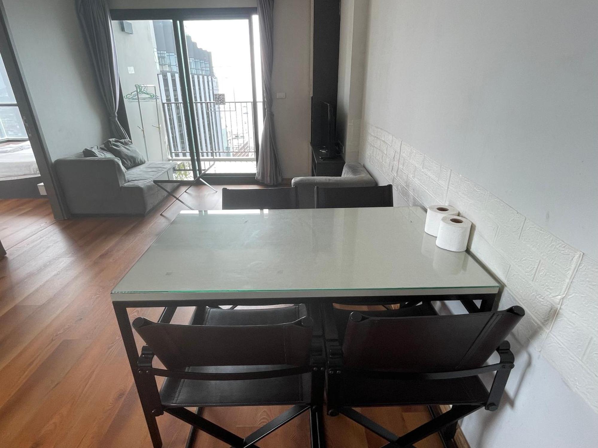 Apartamento The Base Pattaya By Feng Exterior foto