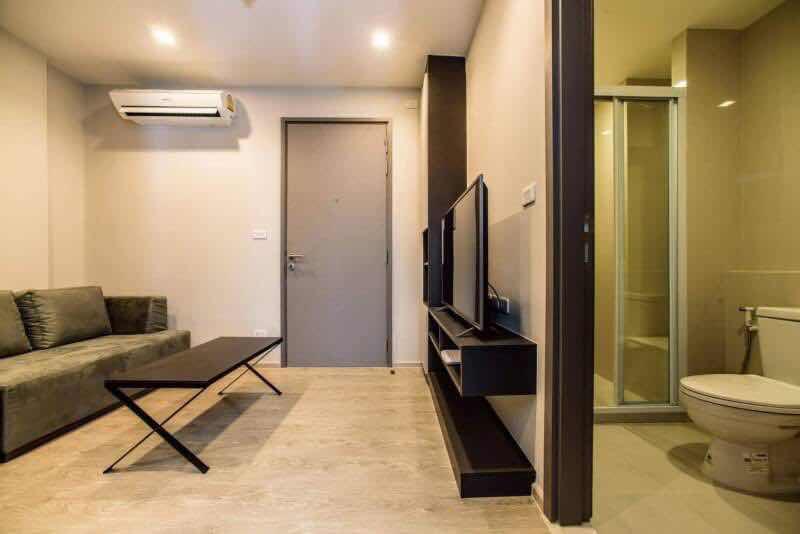 Apartamento The Base Pattaya By Feng Exterior foto